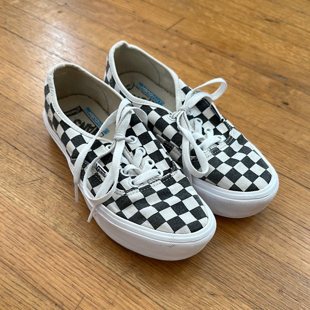Vans Ultracush Era Authentic checkered checkerboard size 4mens 5.5 women’s